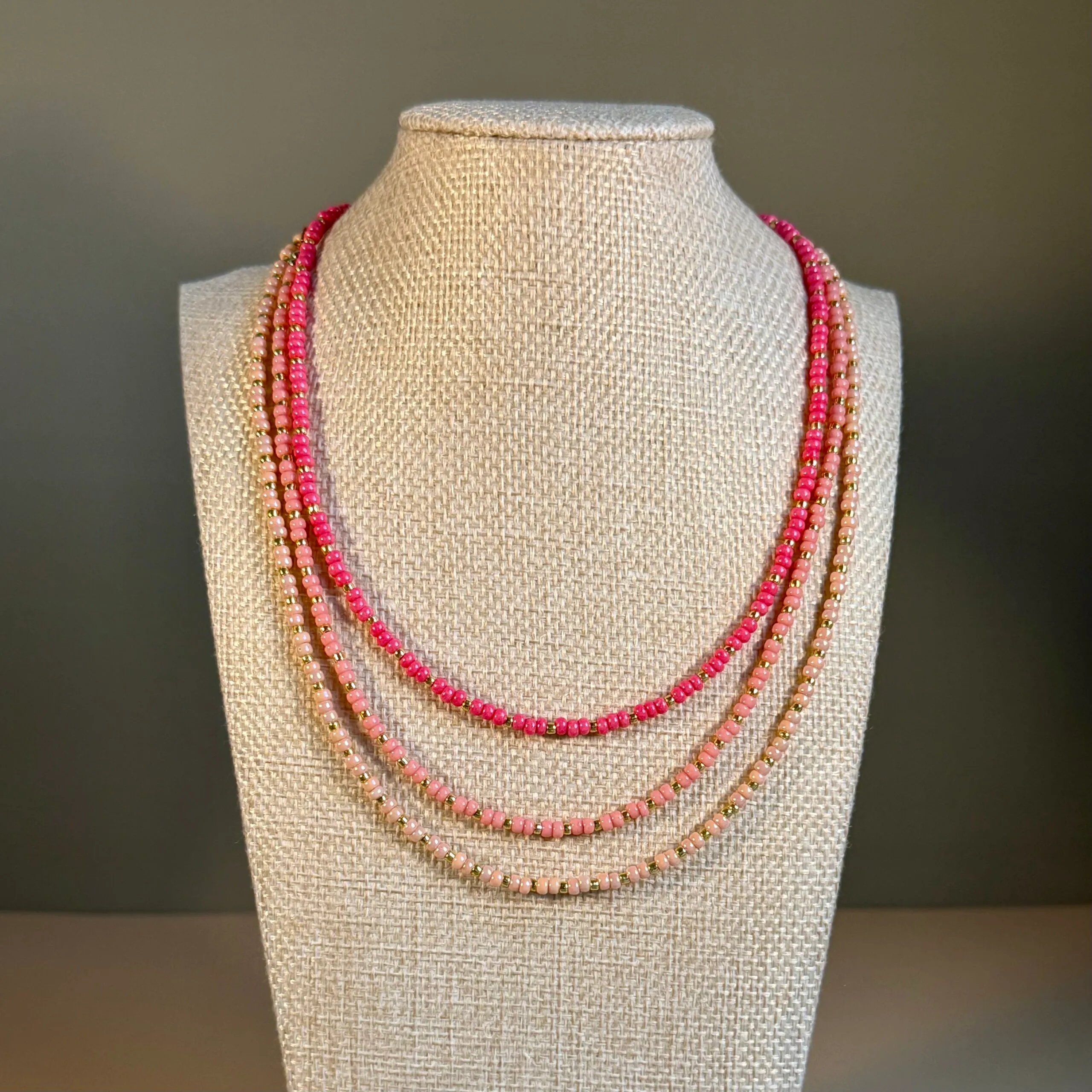 the olivia necklace - pinks view 5