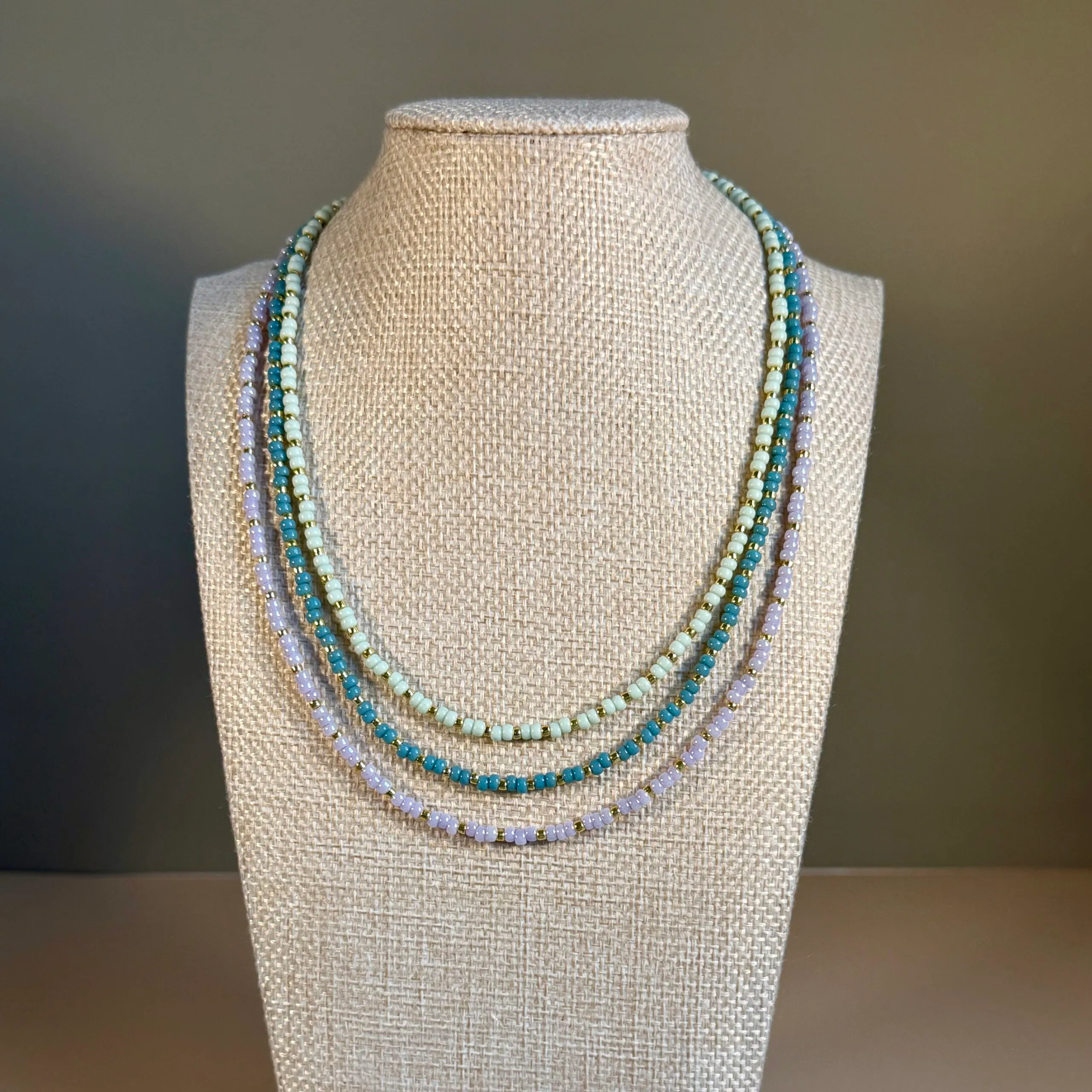 the olivia necklace - pastels view 5